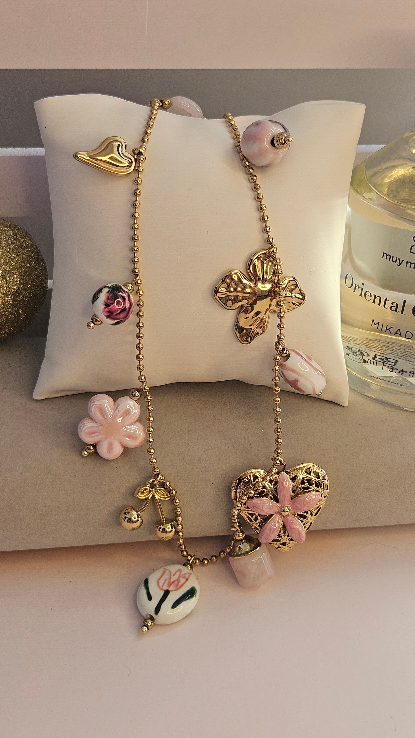 Collier sautoir ceramique rose fleur