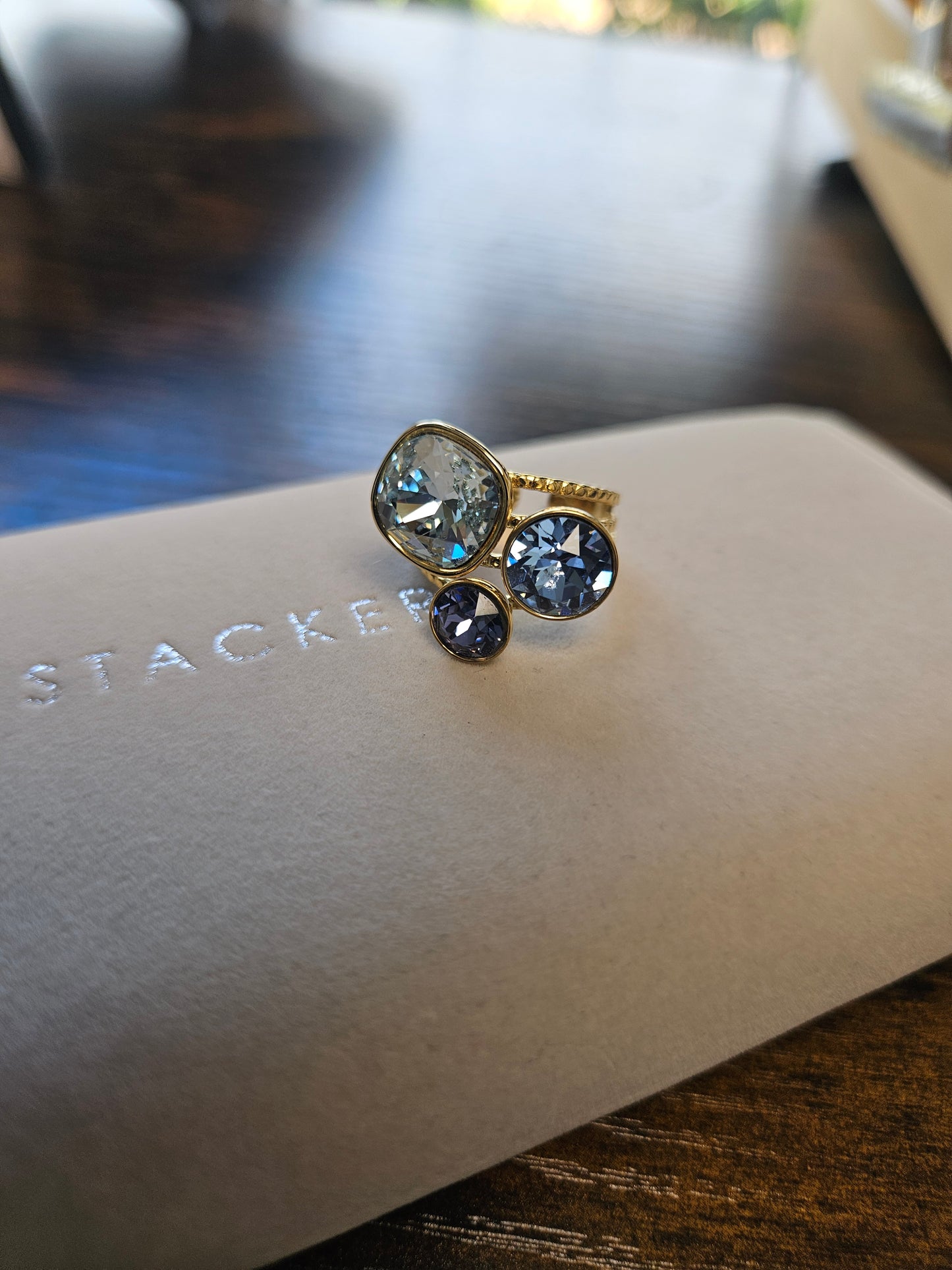 Bague swarovski bleu clair