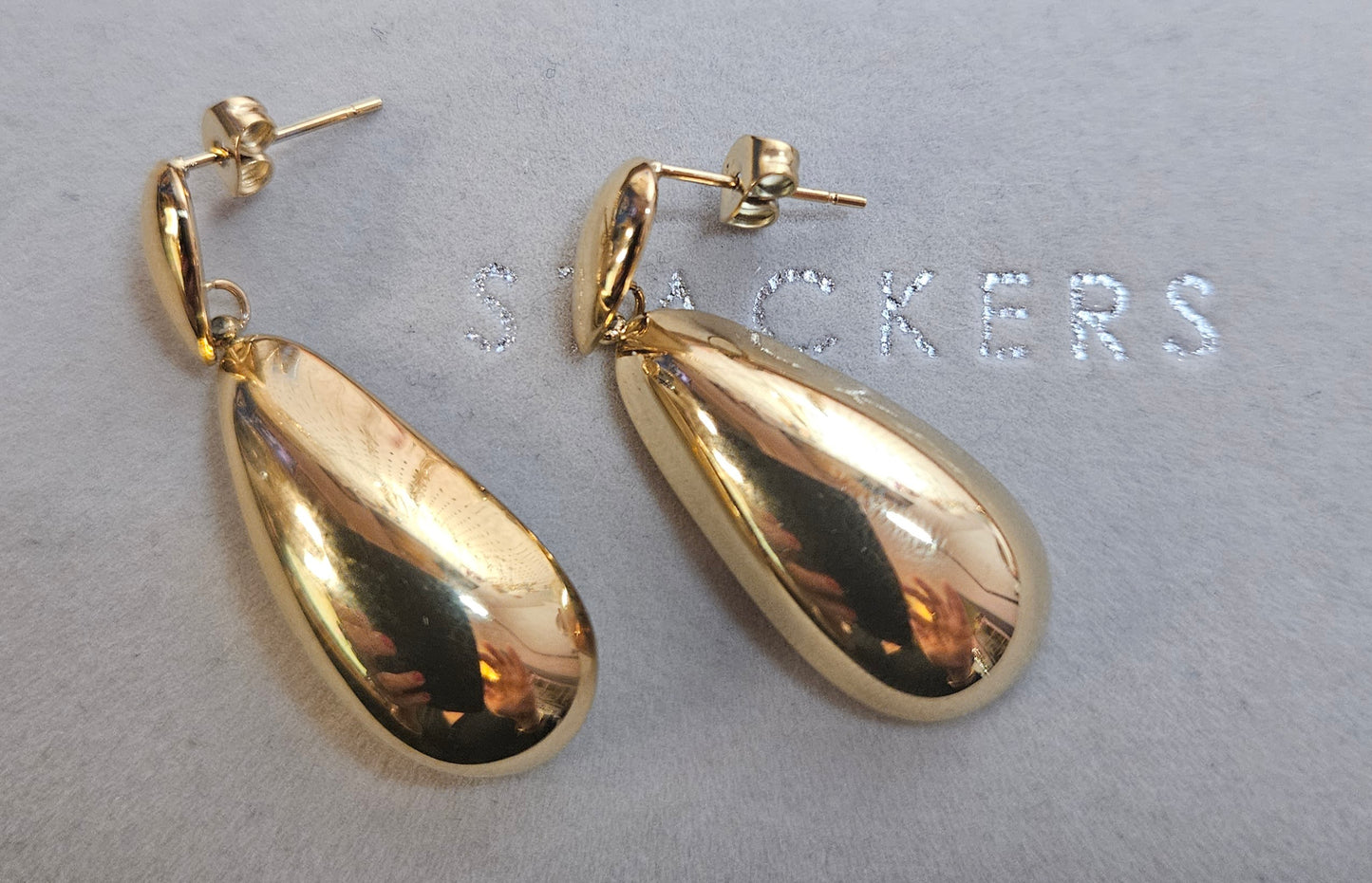 Boucles d'oreilles goutte acier