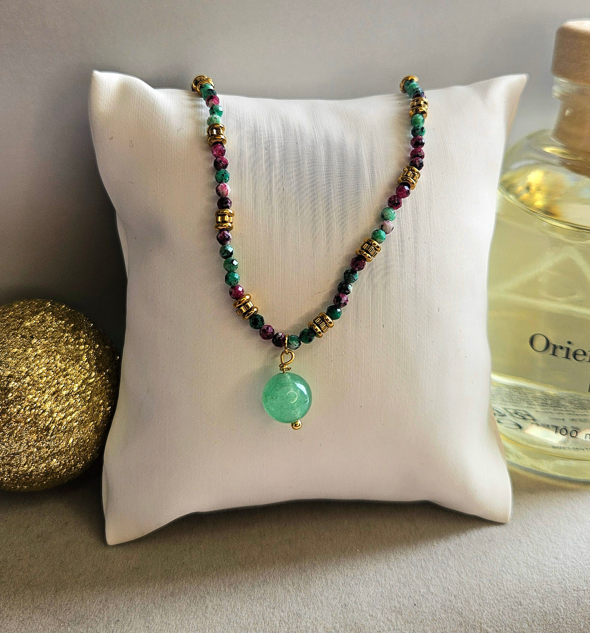 Collier pierre naturelle verte