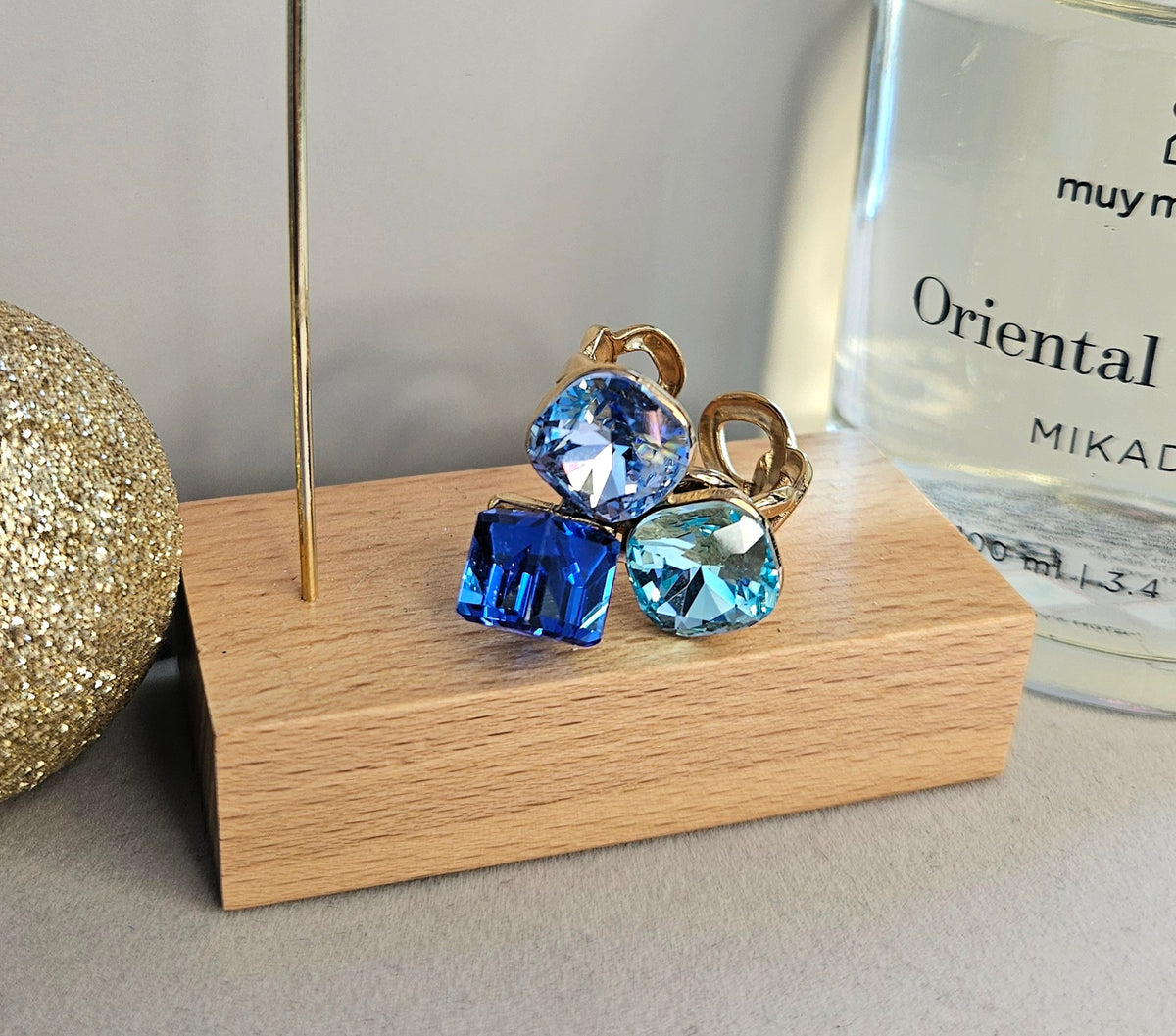 Bague cristal bleue 4