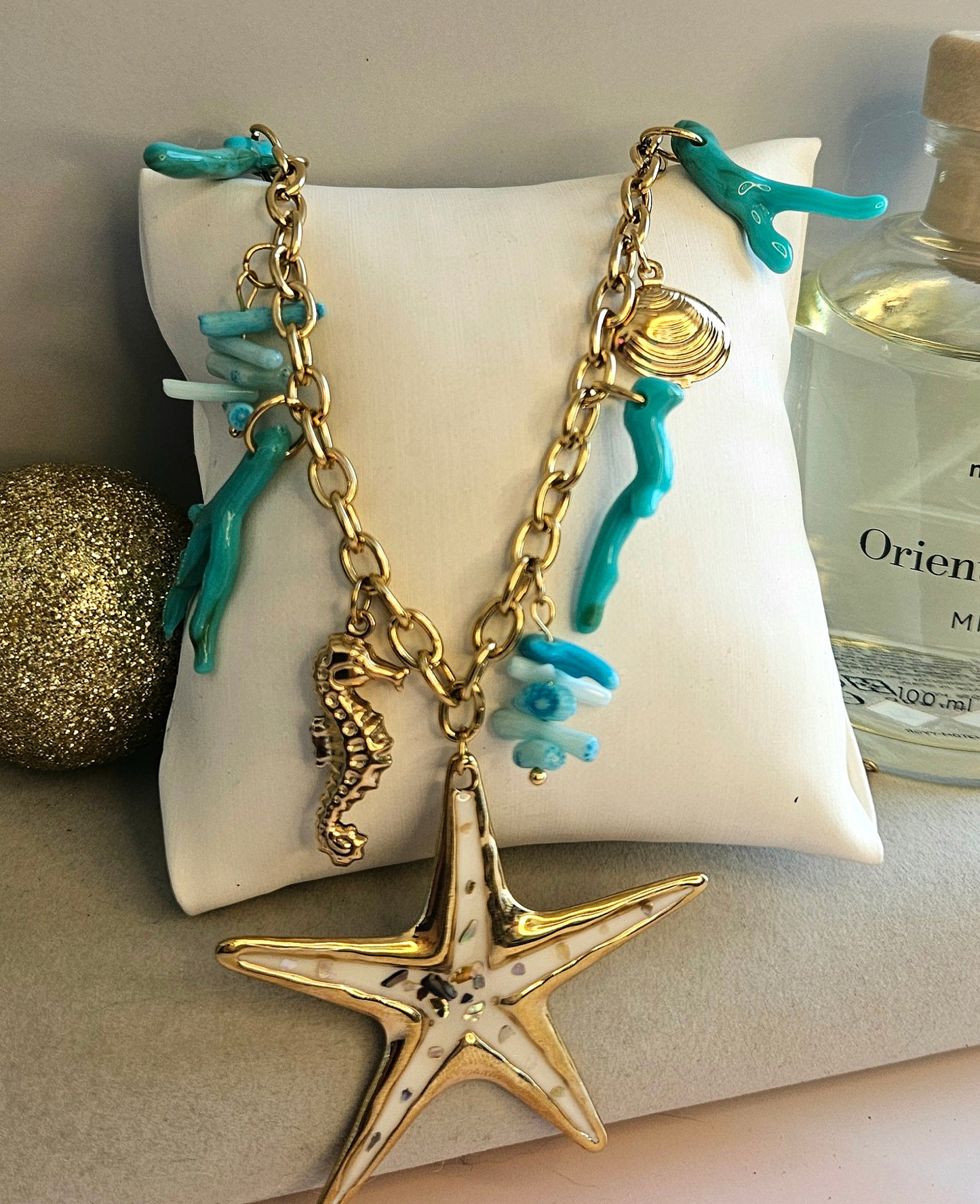 Collier etoile bleu hypocampe