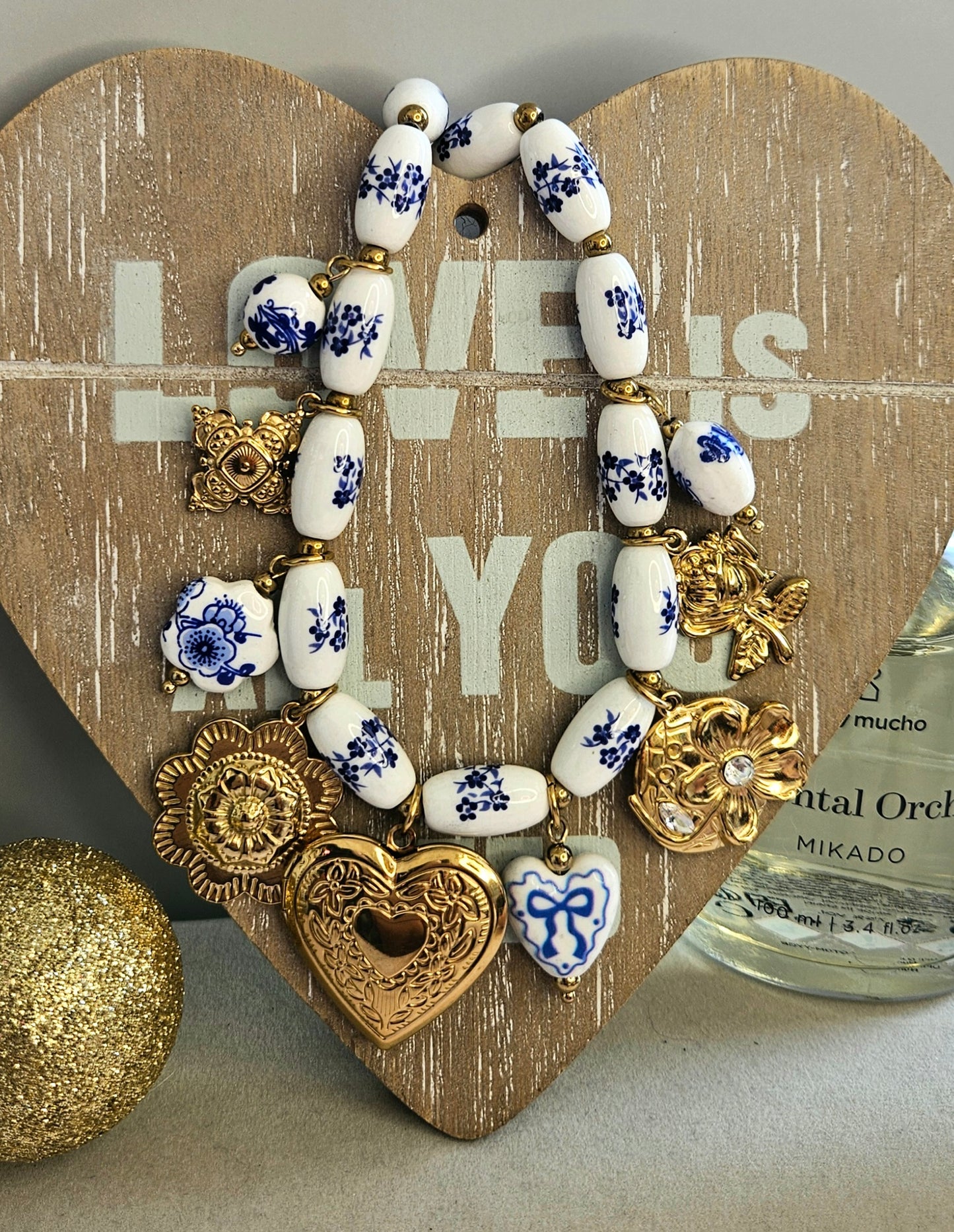 Collier céramique fleur bleue