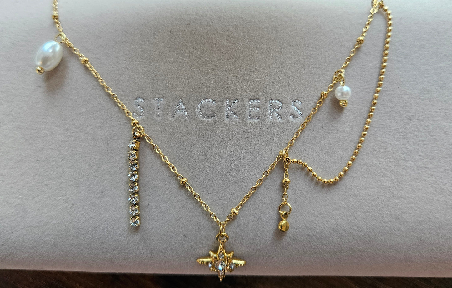 Collier etoile perle strass fin perle d'eau douce