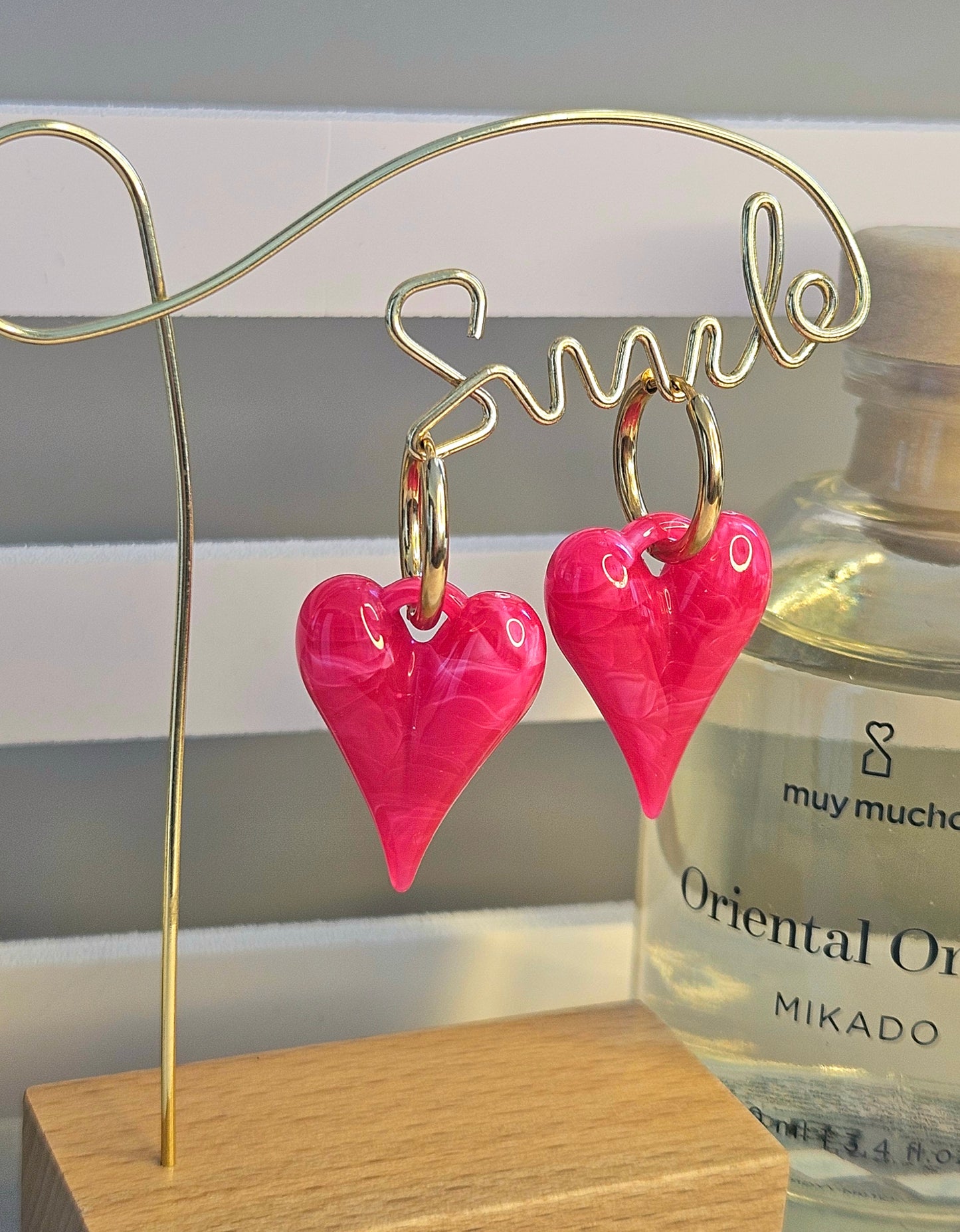 Boucles d'oreilles coeur fushia