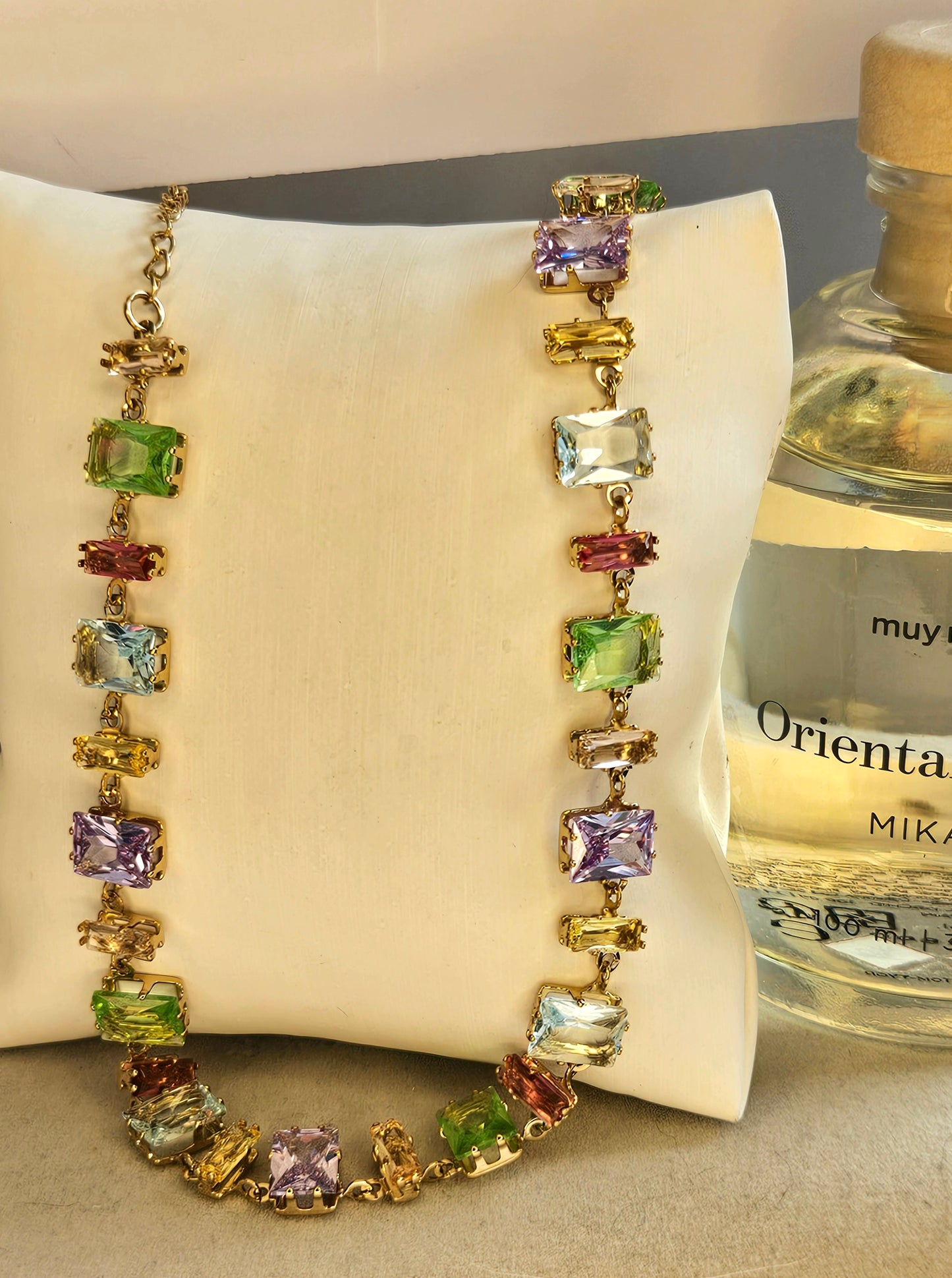 Collier cristal multicolore rectangulaire