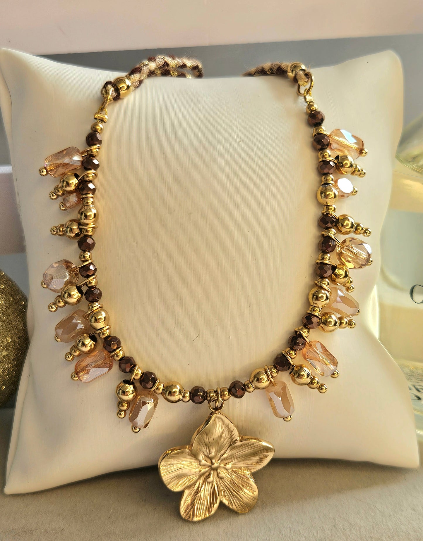 Collier fleur cristal champagne