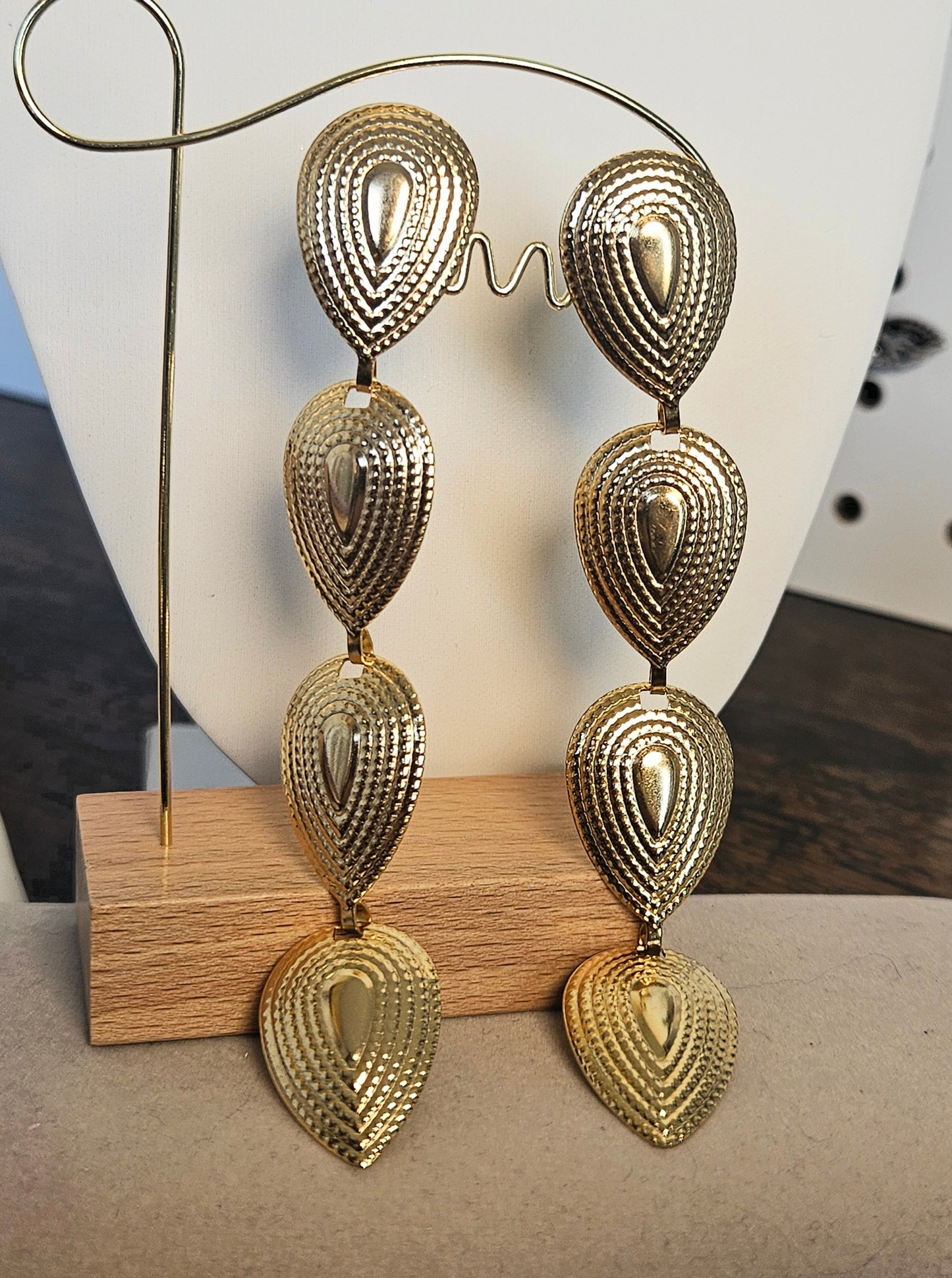 Boucles d'oreilles pendantes amandes