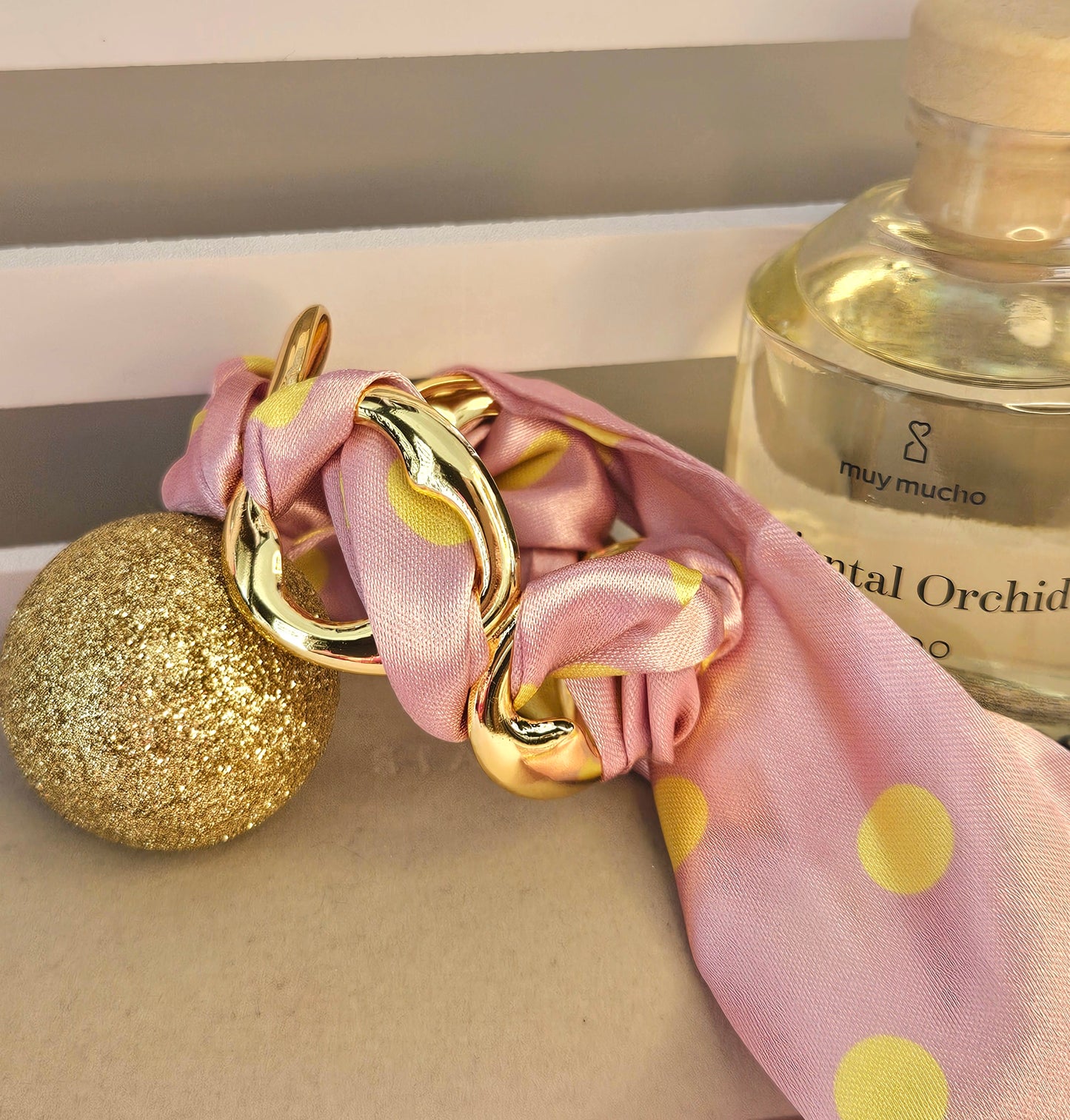 Bracelet manchette rose