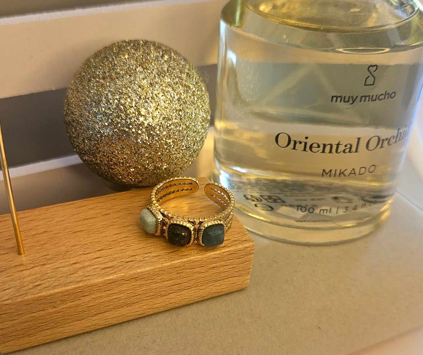 Bague 3 pierres vertes