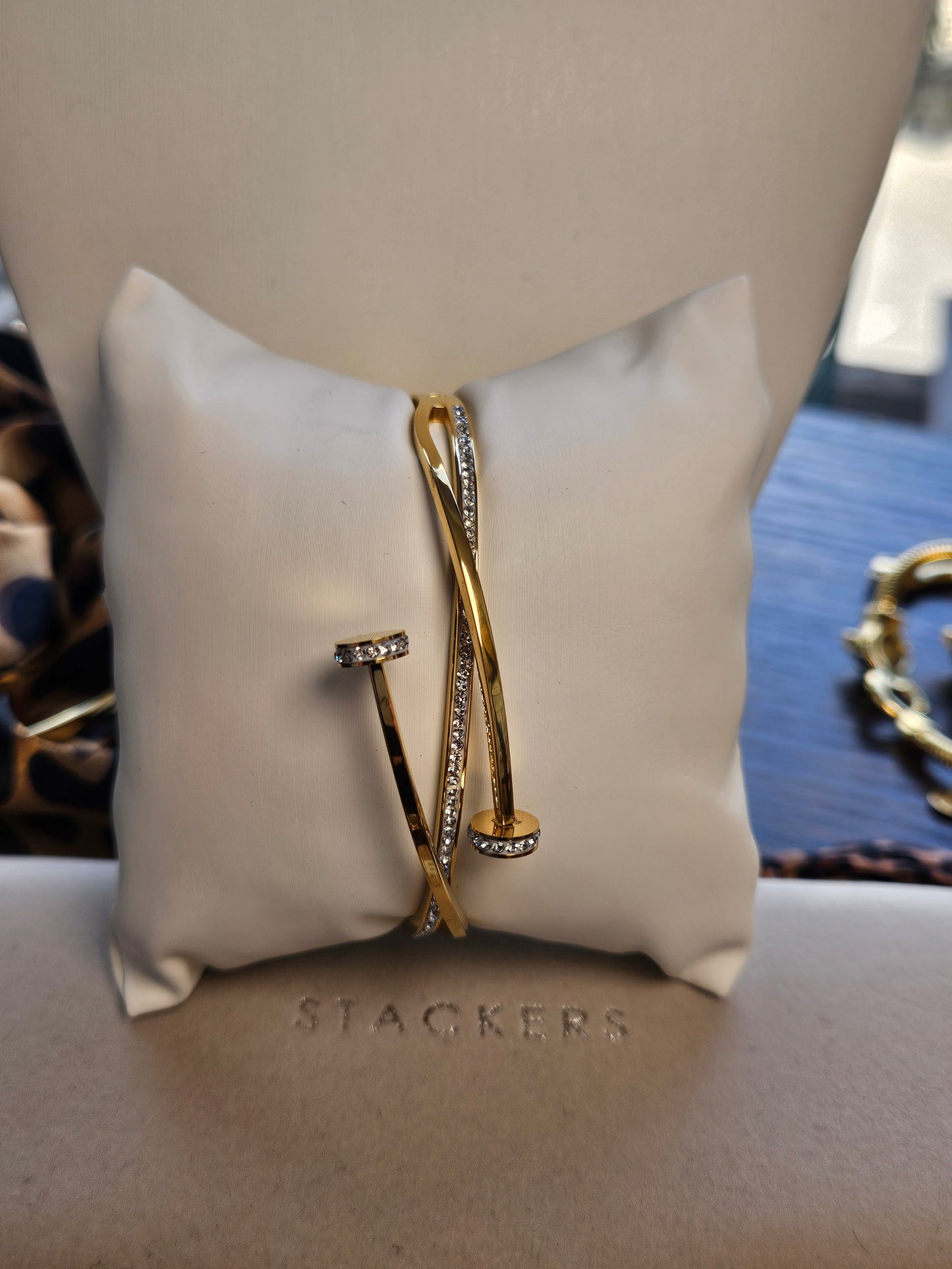 Bracelet clou strass