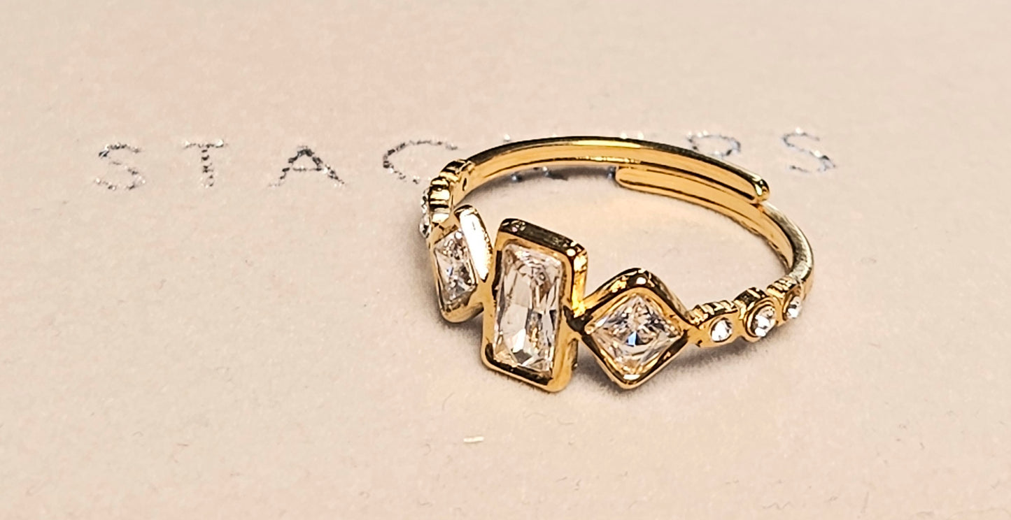 Bague cristal rectangle et 2 carres