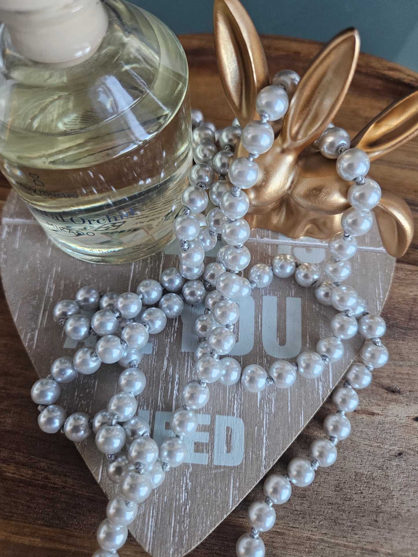 Collier sautoir perle gris clair