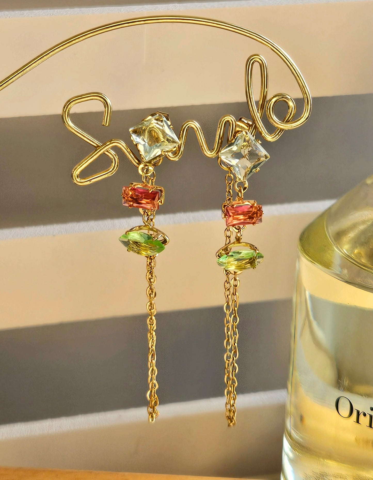 Boucles d'oreilles cristal multicolore avec chaîne