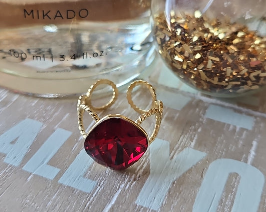 Red Swarovski open ring