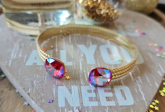 Iridescent pink Swarovski bracelet