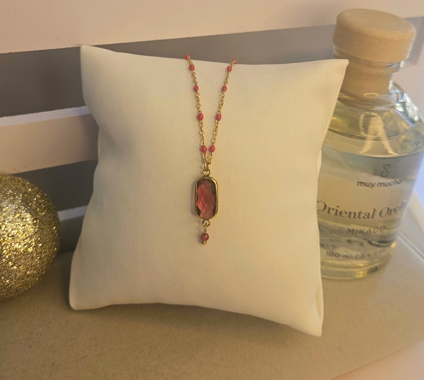 Collier cristal grenade