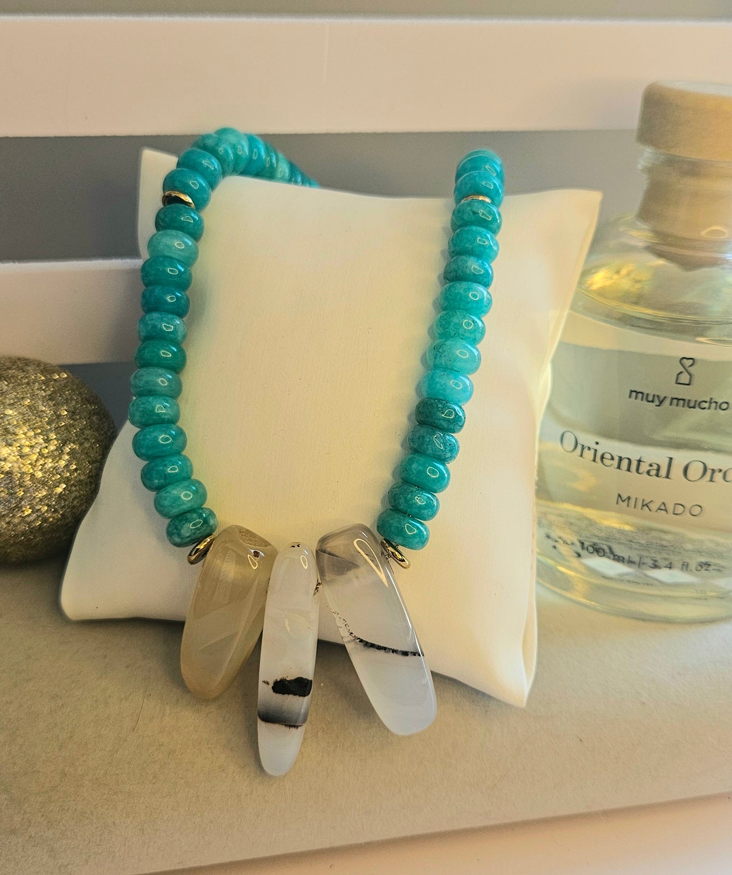 Collier pierre naturelle bleu turquoise