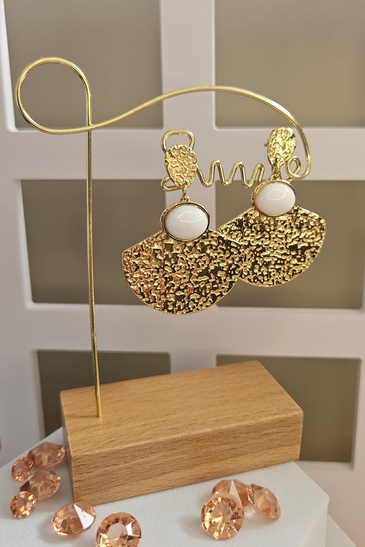 Boucles d'oreilles demi lune pierre blanche natutelle