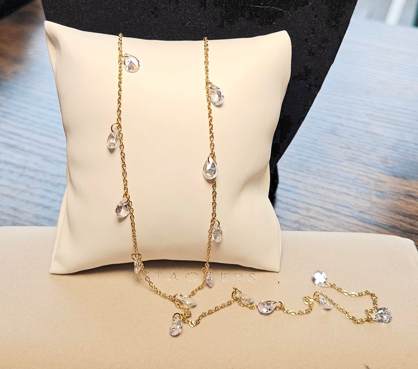 Collier cristal en y