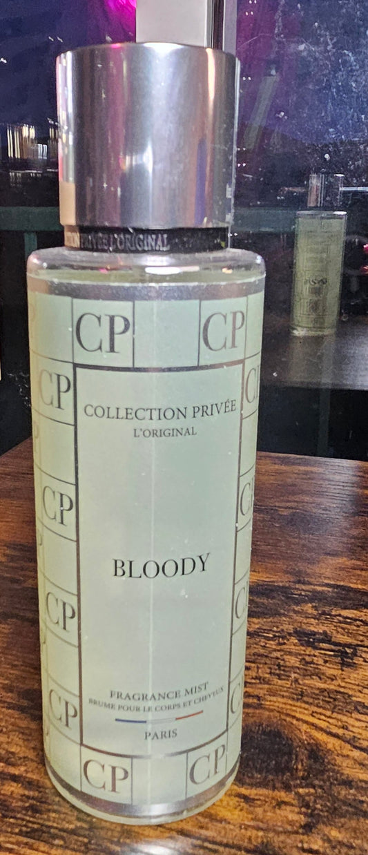 Parfums brumes fruits rouges epices