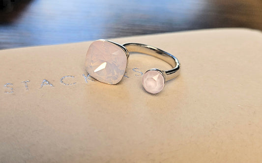 Bague swarovski rose givrée couleur argent