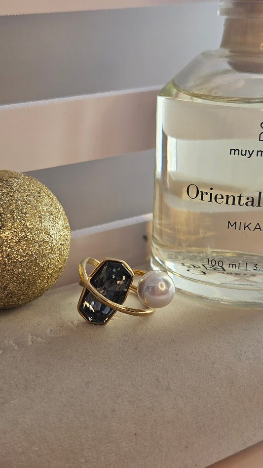 Bague cristal noir et perle