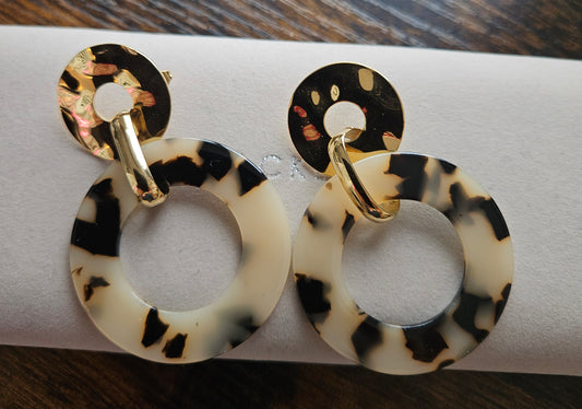 Boucles d'oreilles créoles léopard large