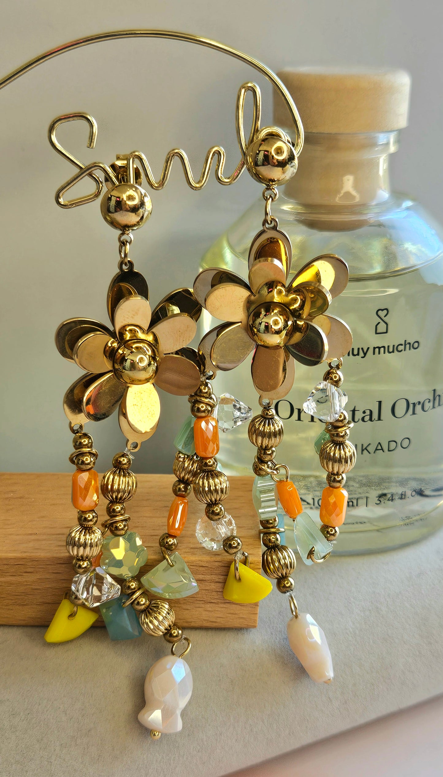 Boucles fleur et perle multicolore cristal