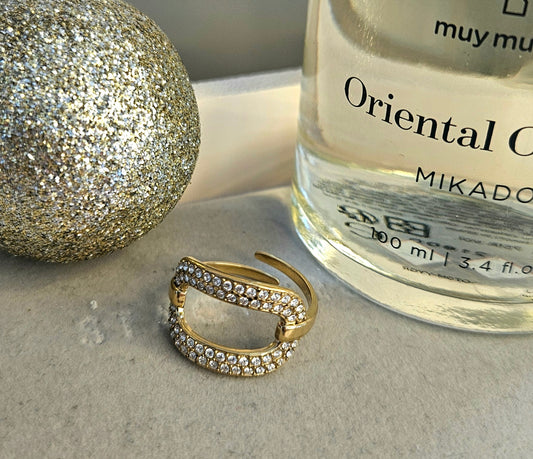 Bague zirconium ovale or
