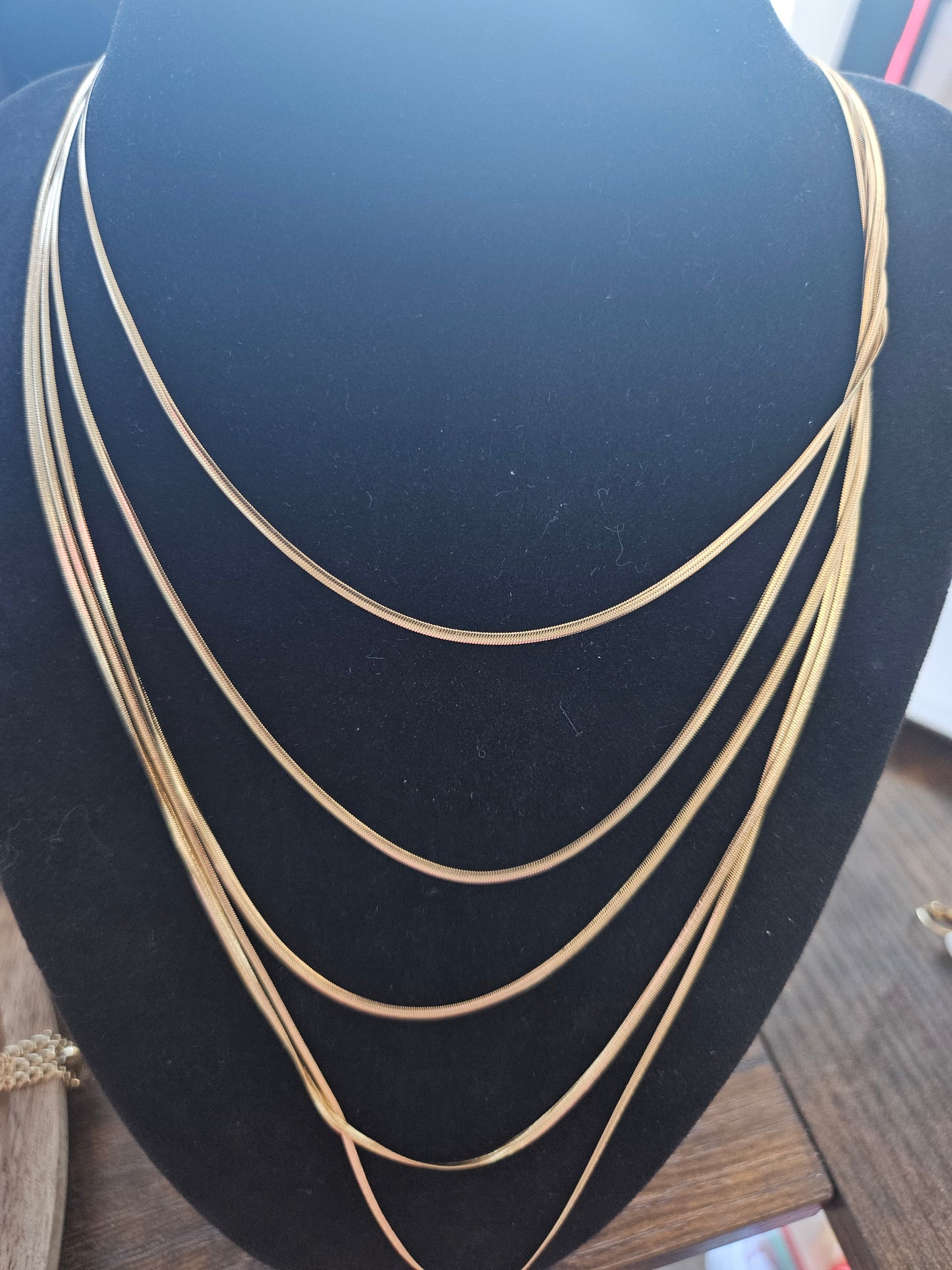 Collier 5 chaînes serpent plate