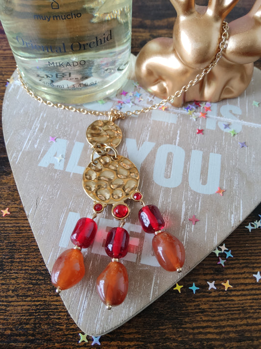 Collier perle rouge acier martelé