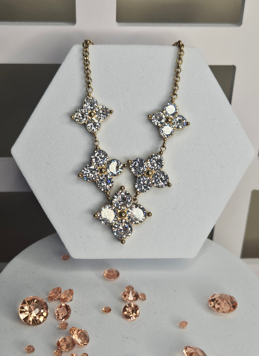 Collier multifleur cristal