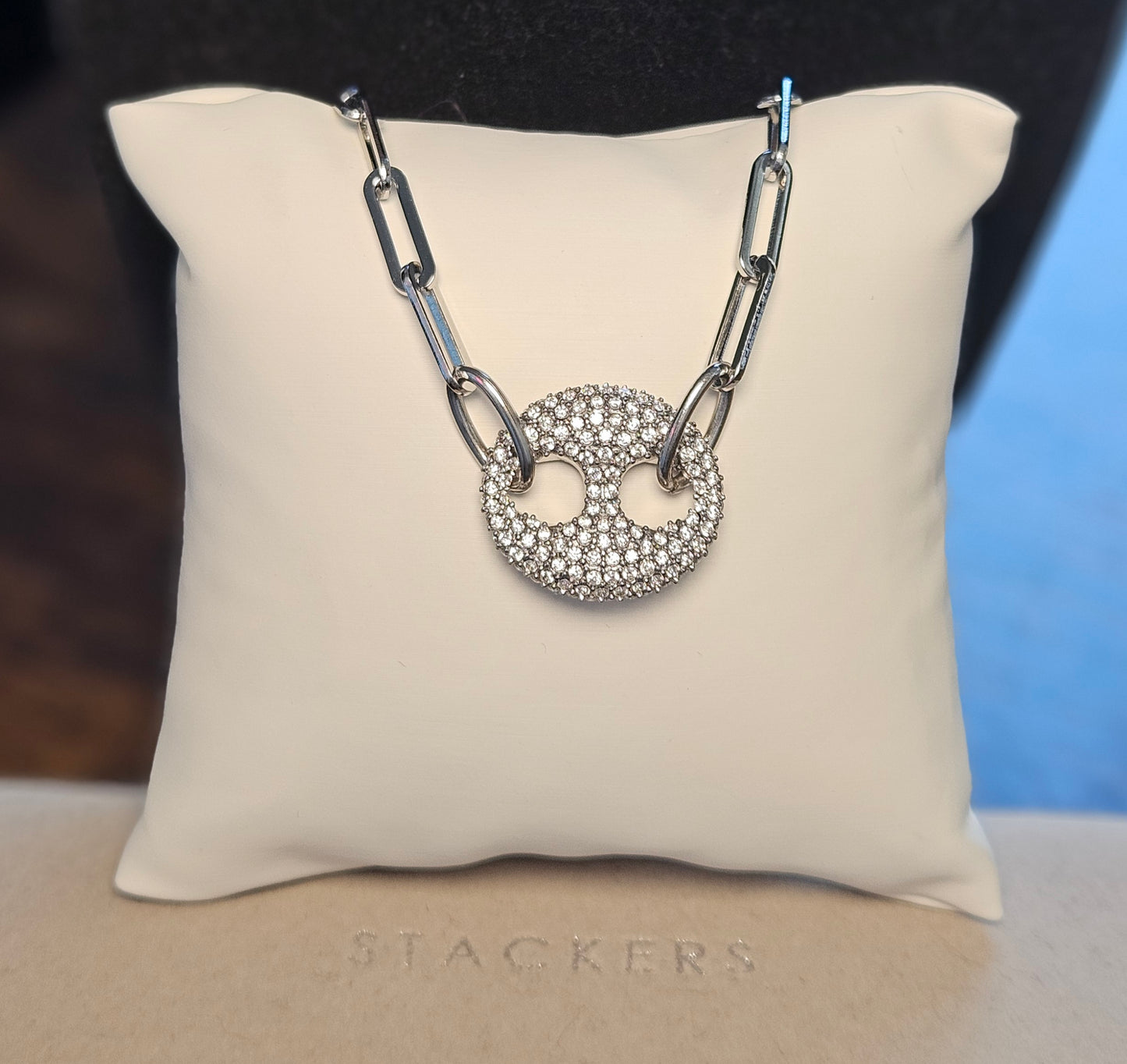 Collier grain de cafe strass couleur argent