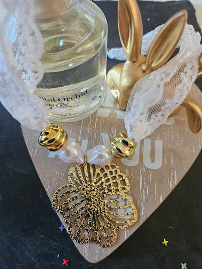 Collier fleur perle et