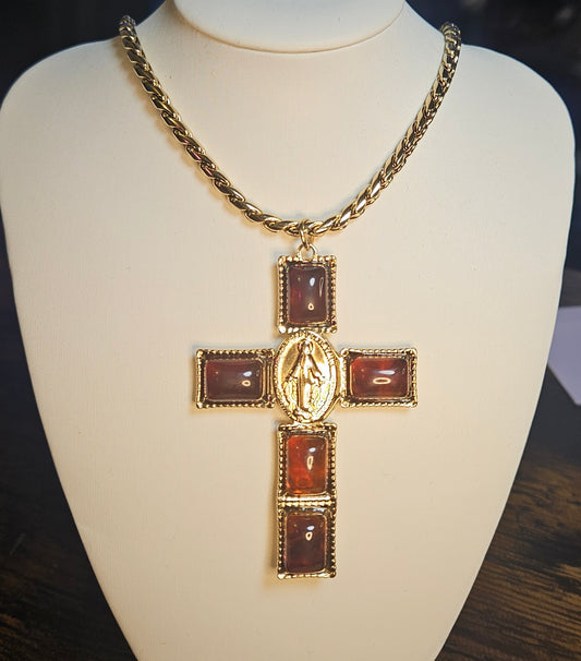 Collier long croix resine marron