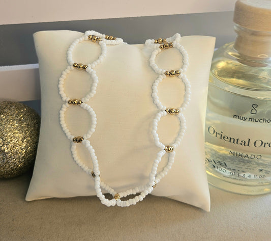 Collier choker blanc