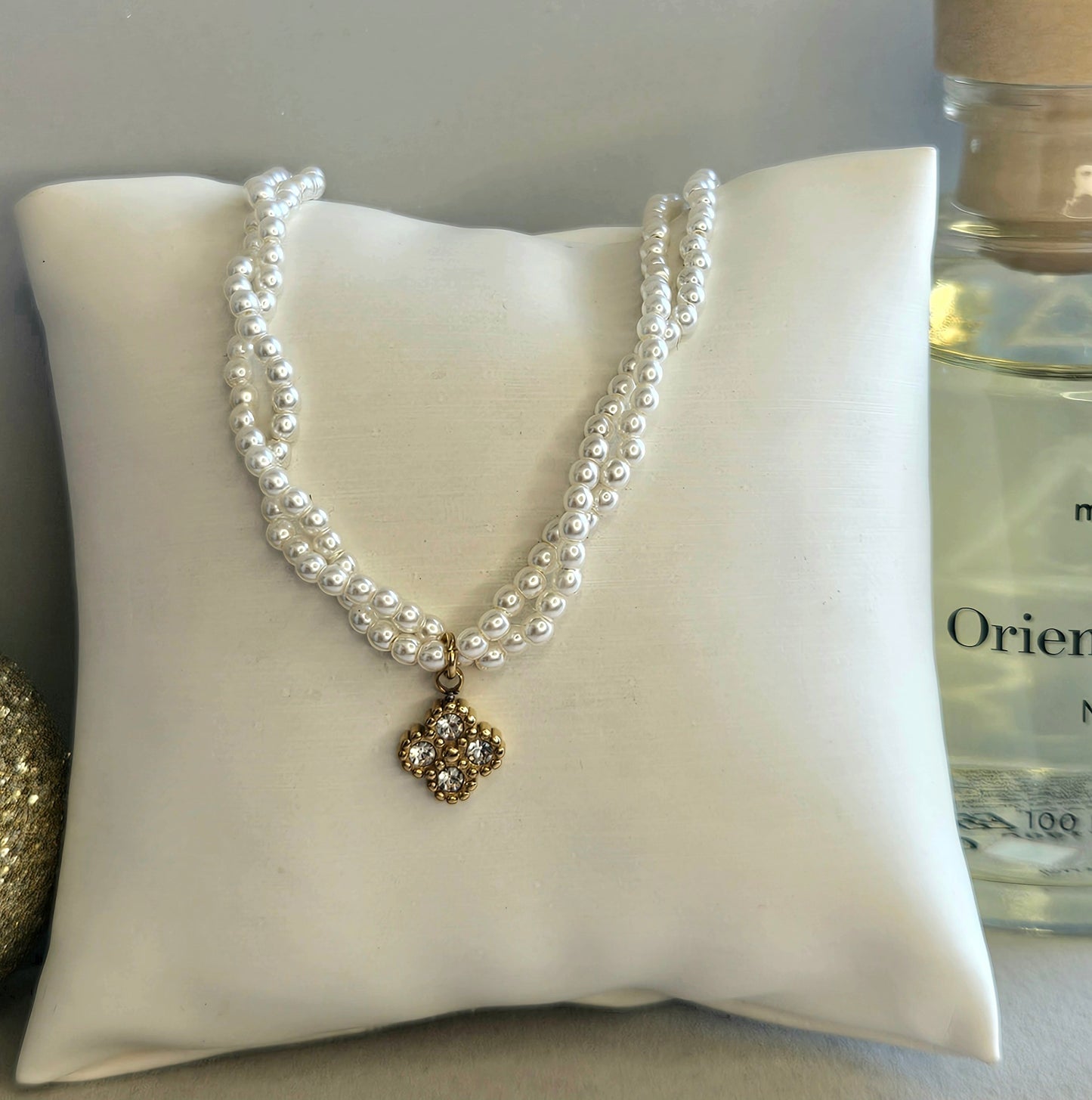 Collier perle trefle