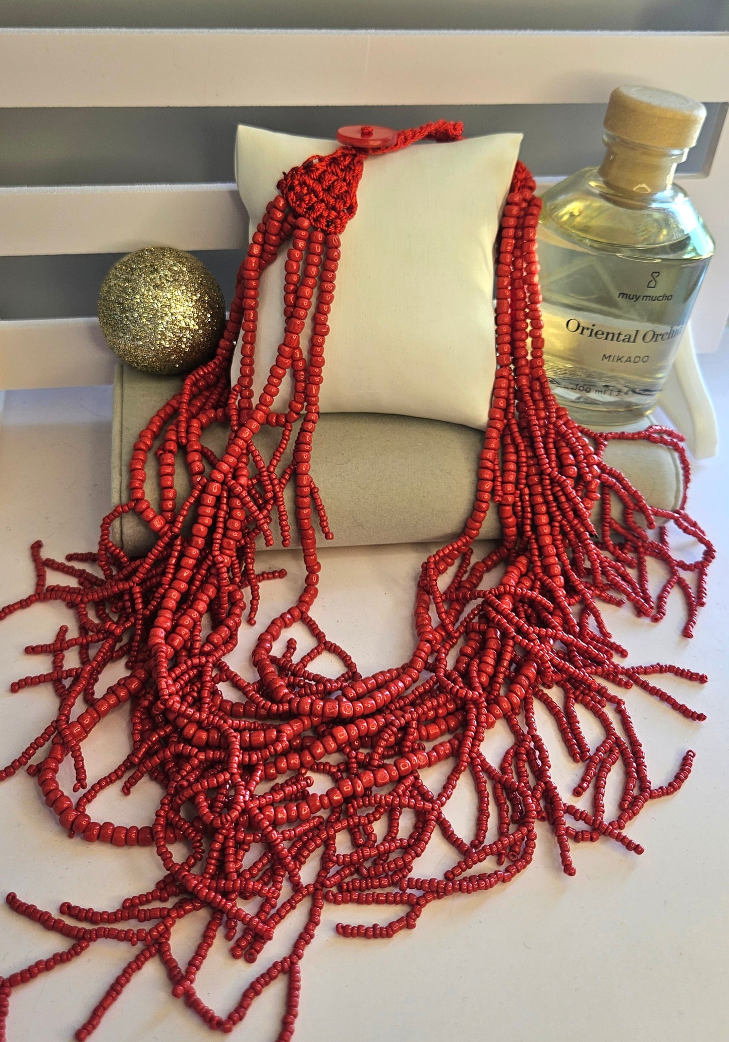 Collier rouge multirang perle