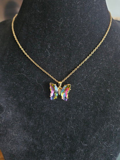 Collier papillon cristal