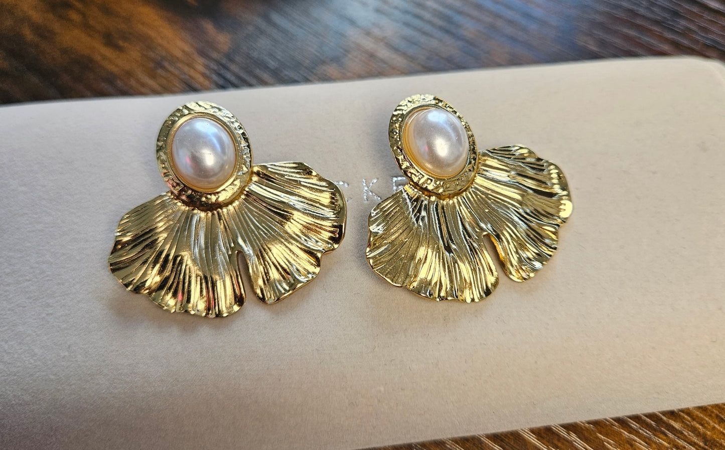 Boucles d'oreilles fleur perle