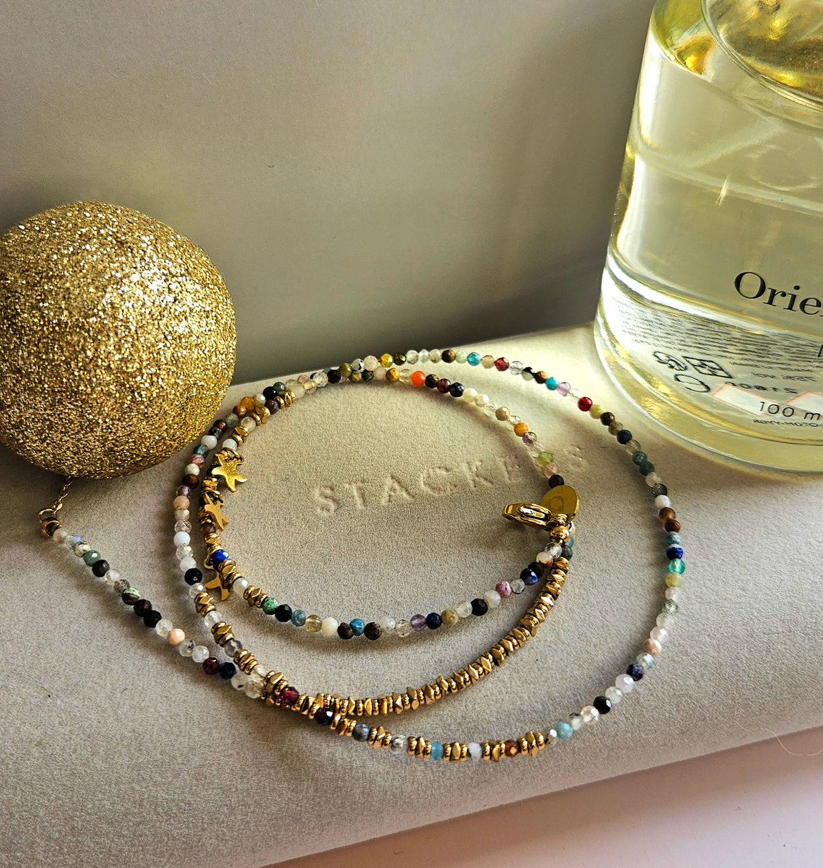 Collier bracelet 2 en un pierre multicolore