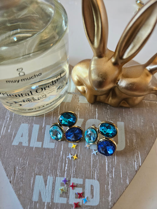 Boucles d'oreilles cristal bleu trois