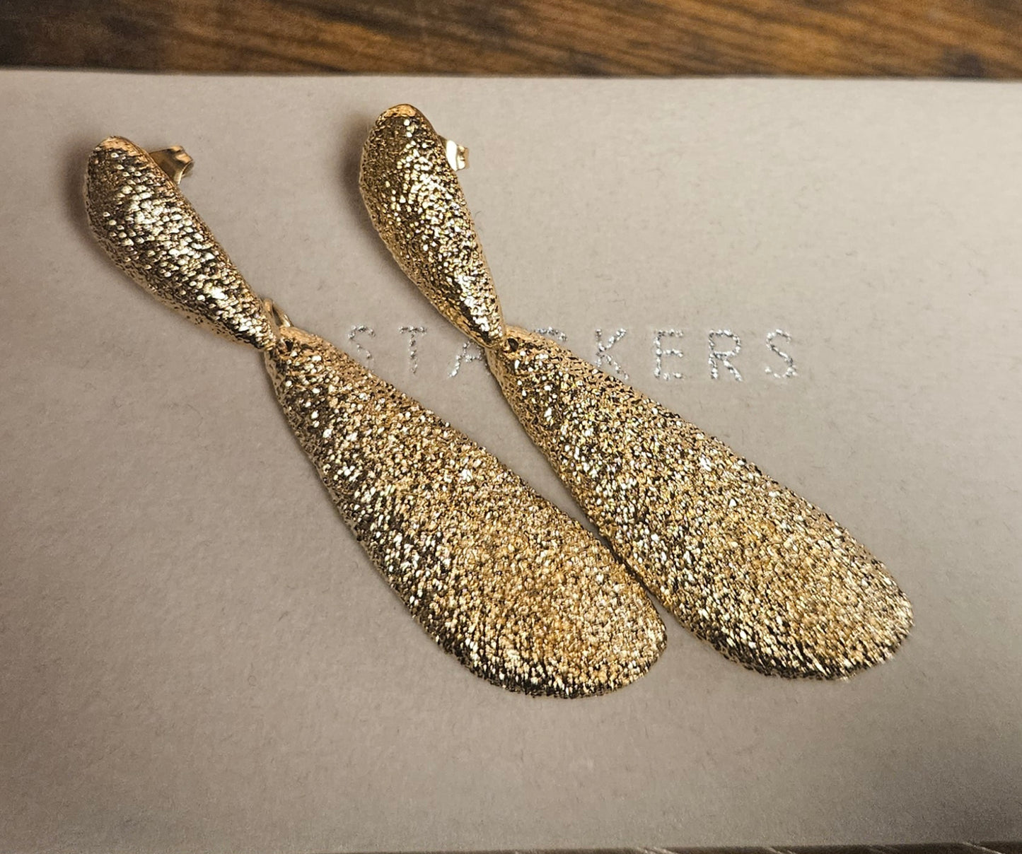 Boucles d'oreilles feuilles longues frottes