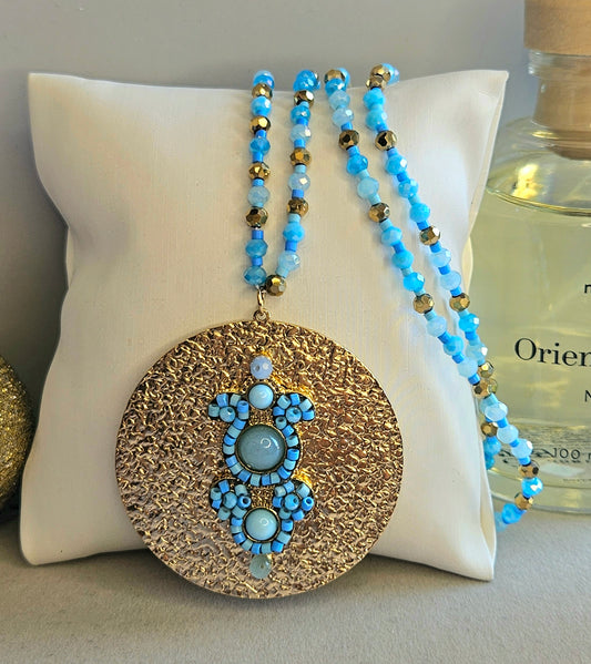 Collier sautoir perle bleue