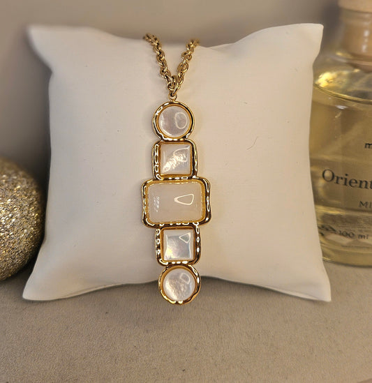 Collier sautoire nacre