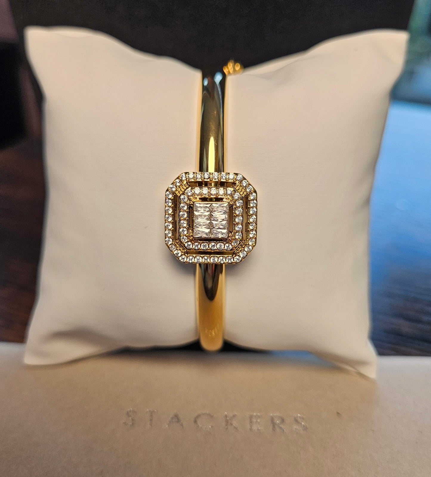 Bracelet jonc carre hauteur strass