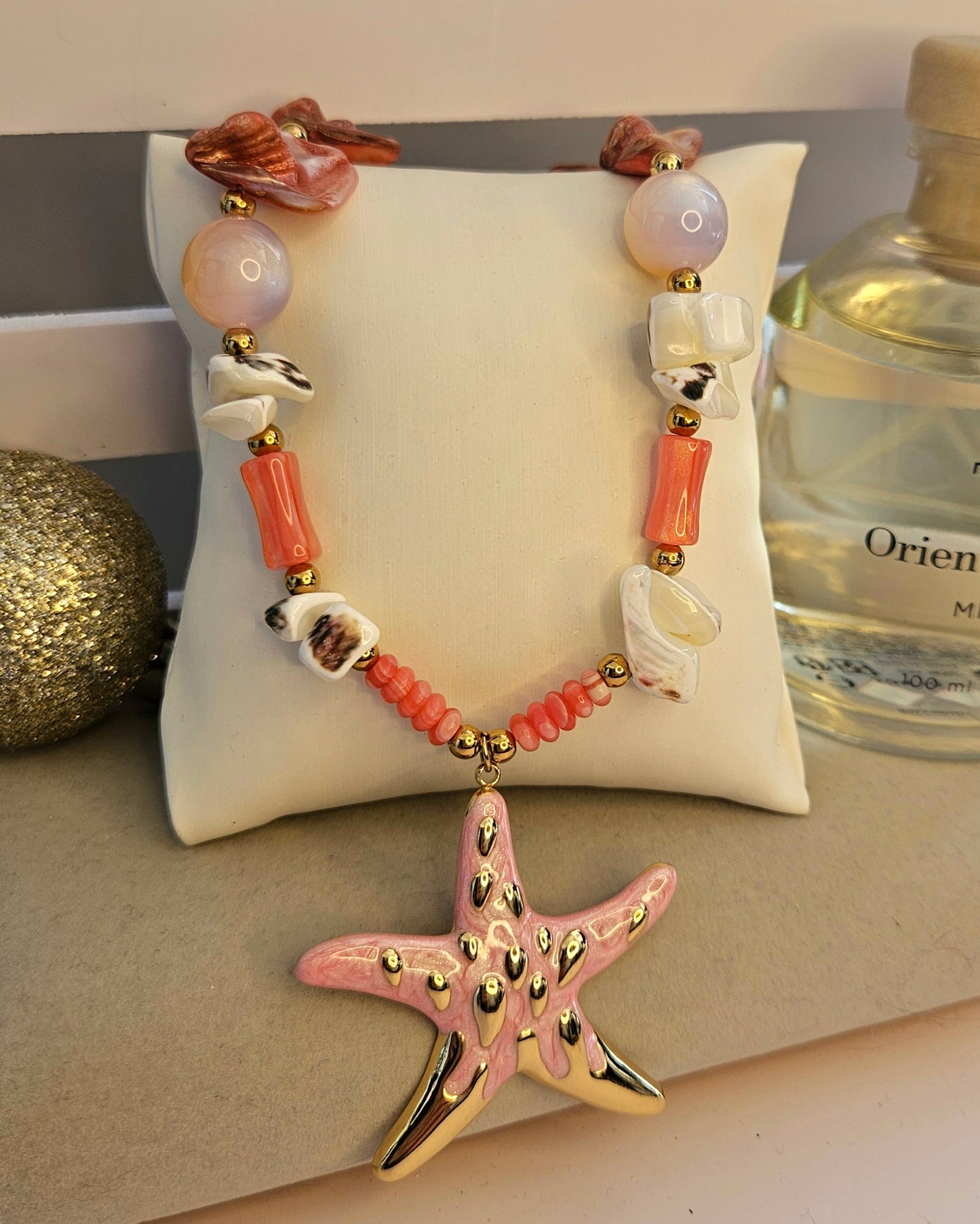 Collier etoile corail et pierre de lune