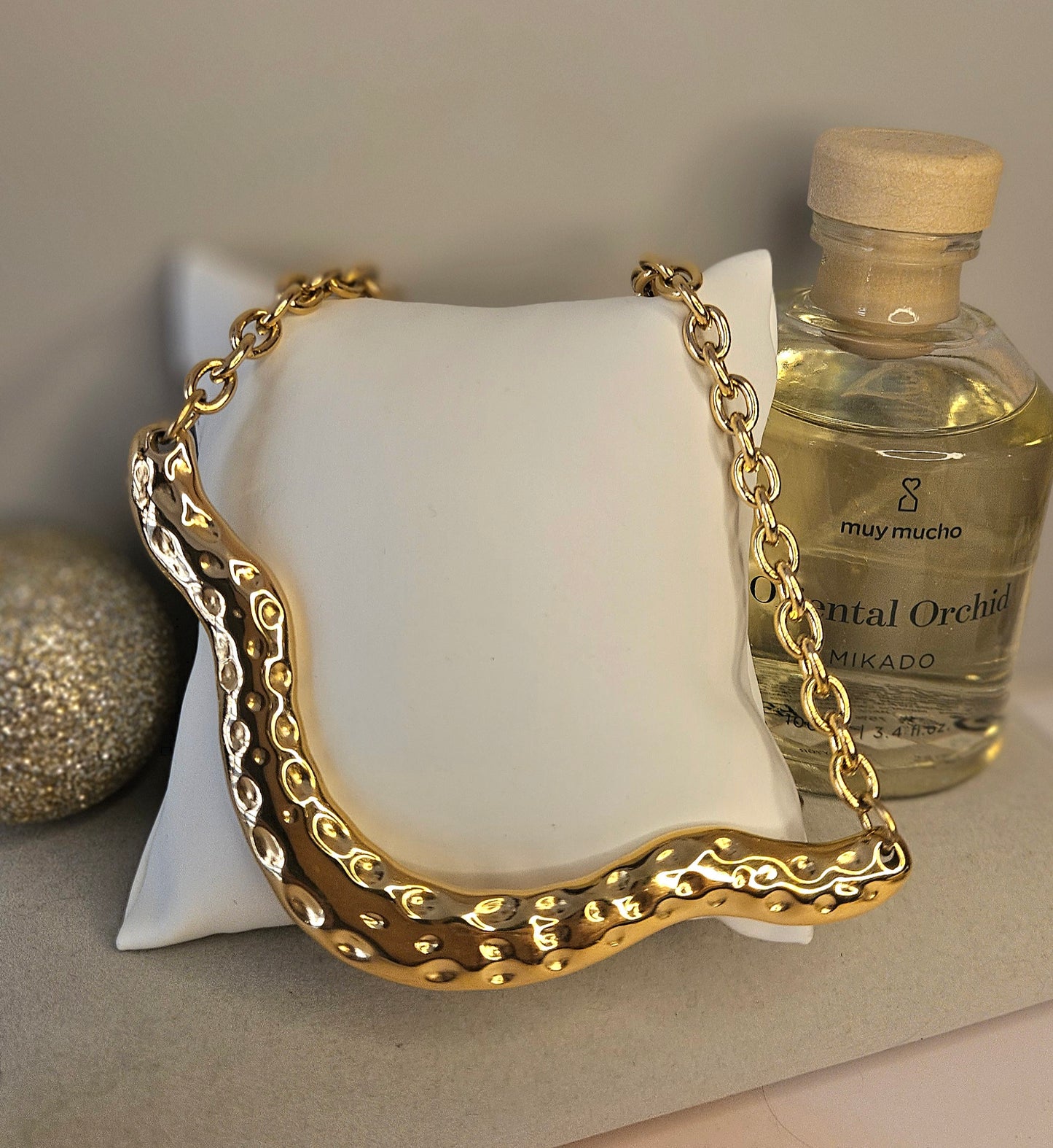 Collier vague