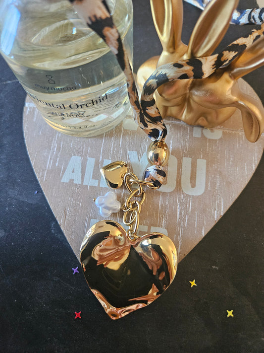 Collier sautoir cœur